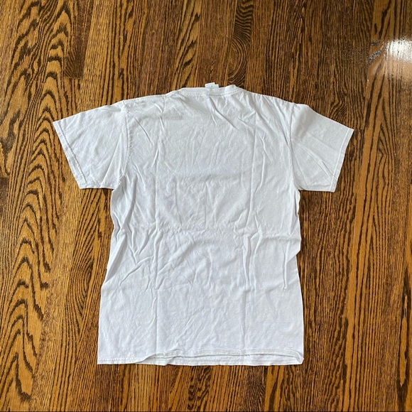 Graphic t-shirt - Picture 2 of 2